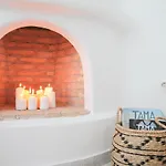Villa Two Coasts 150m From The